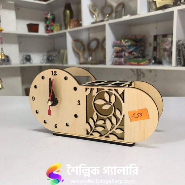 Table Clock with Pen Holder